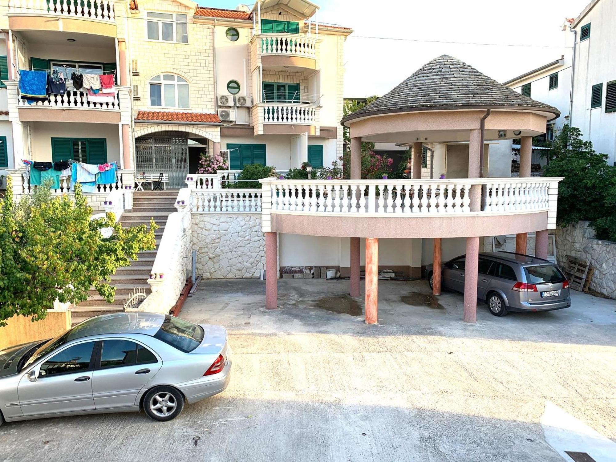 Apartments Bilo - Jela & Ivan Dolac エクステリア 写真
