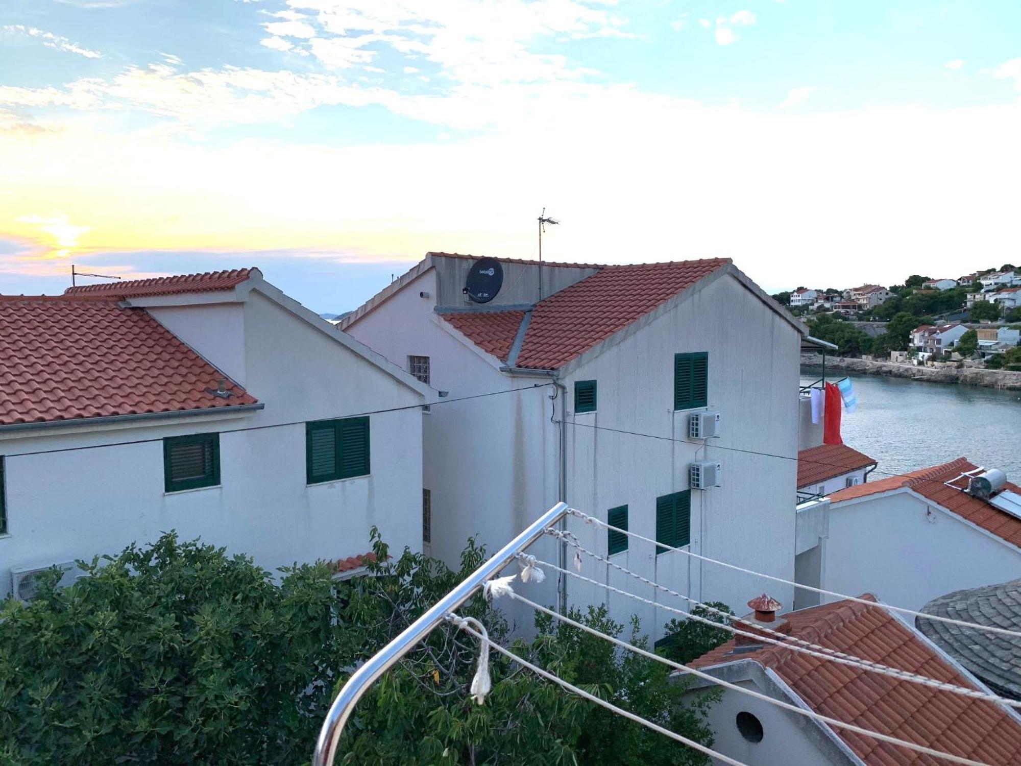 Apartments Bilo - Jela & Ivan Dolac エクステリア 写真