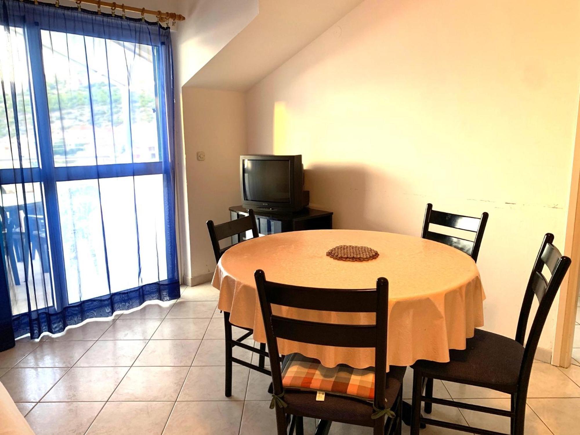 Apartments Bilo - Jela & Ivan Dolac エクステリア 写真